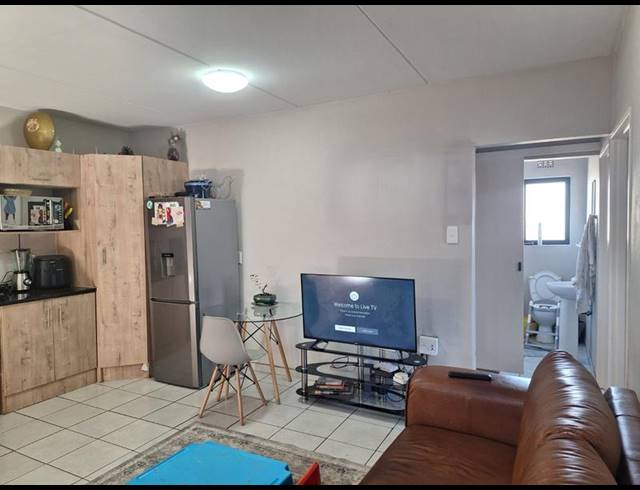 3 BEDROOM PROPERTY TO RENT IN KENLEAF